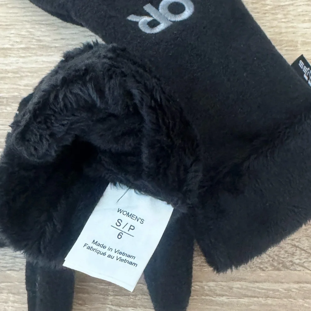 Outdoor Research Fluffy Sensor Women’s Black Gloves Size Small‎